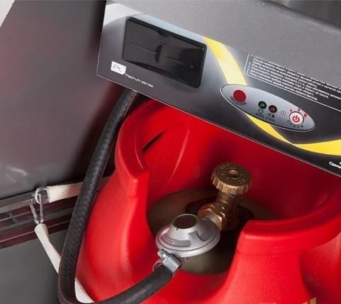 Газовый уличный обогреватель мощностью 13-14 кВт Ballu BOGH-18