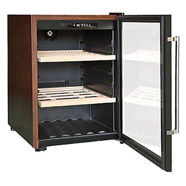 Шкаф винный La Sommeliere CTV81