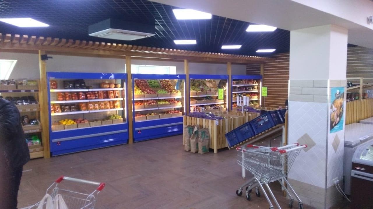 Горка холодильная Carboma FС 20-07 VM 1,9-2 (Cube 1930/710 ВХСп-1,9) 9006-9005