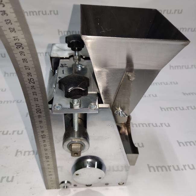 Формующая голова Hualian Machinery для JGL-135-5B (25-30 гр) матрица 100х6, 6 ячеек