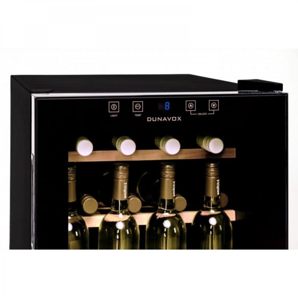 Шкаф винный Dunavox DX-16.46K