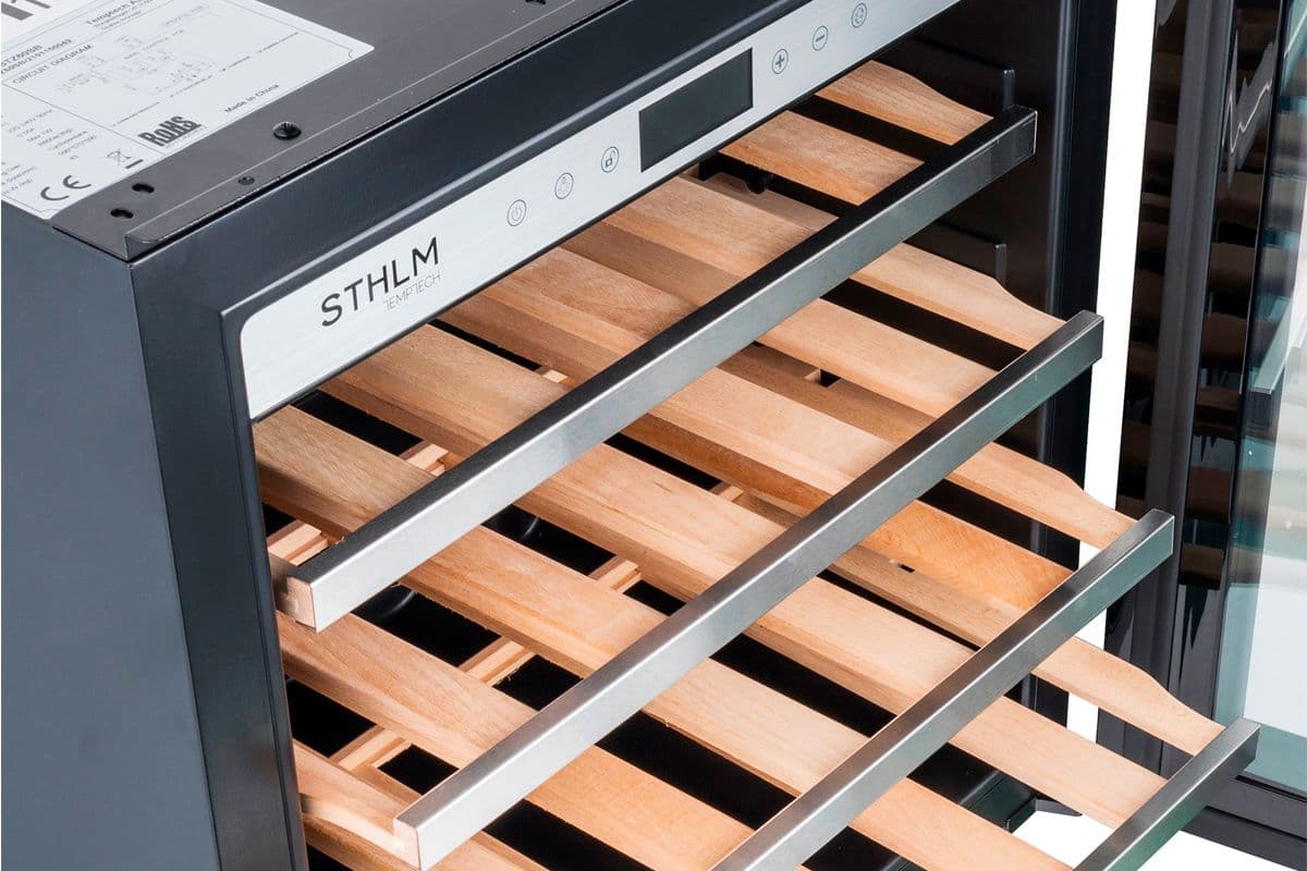 Шкаф винный Temptech STZ60SX