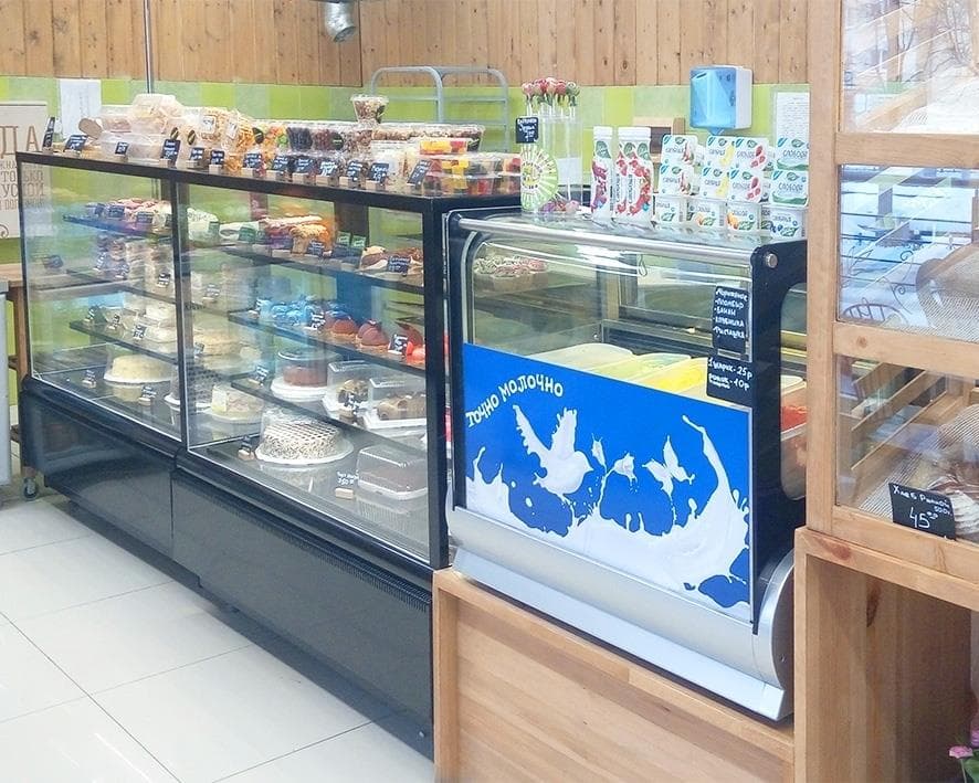 Витрина кондитерская Carboma KC71-110 VV 0,9-2 9005 открытая