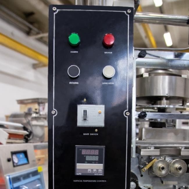 Автомат для упаковки сыпучих продуктов Hualian Machinery DXDK-500II