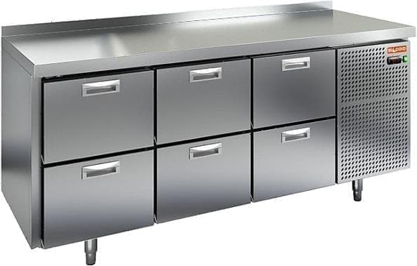 Стол холодильный Hicold GN 222/TN