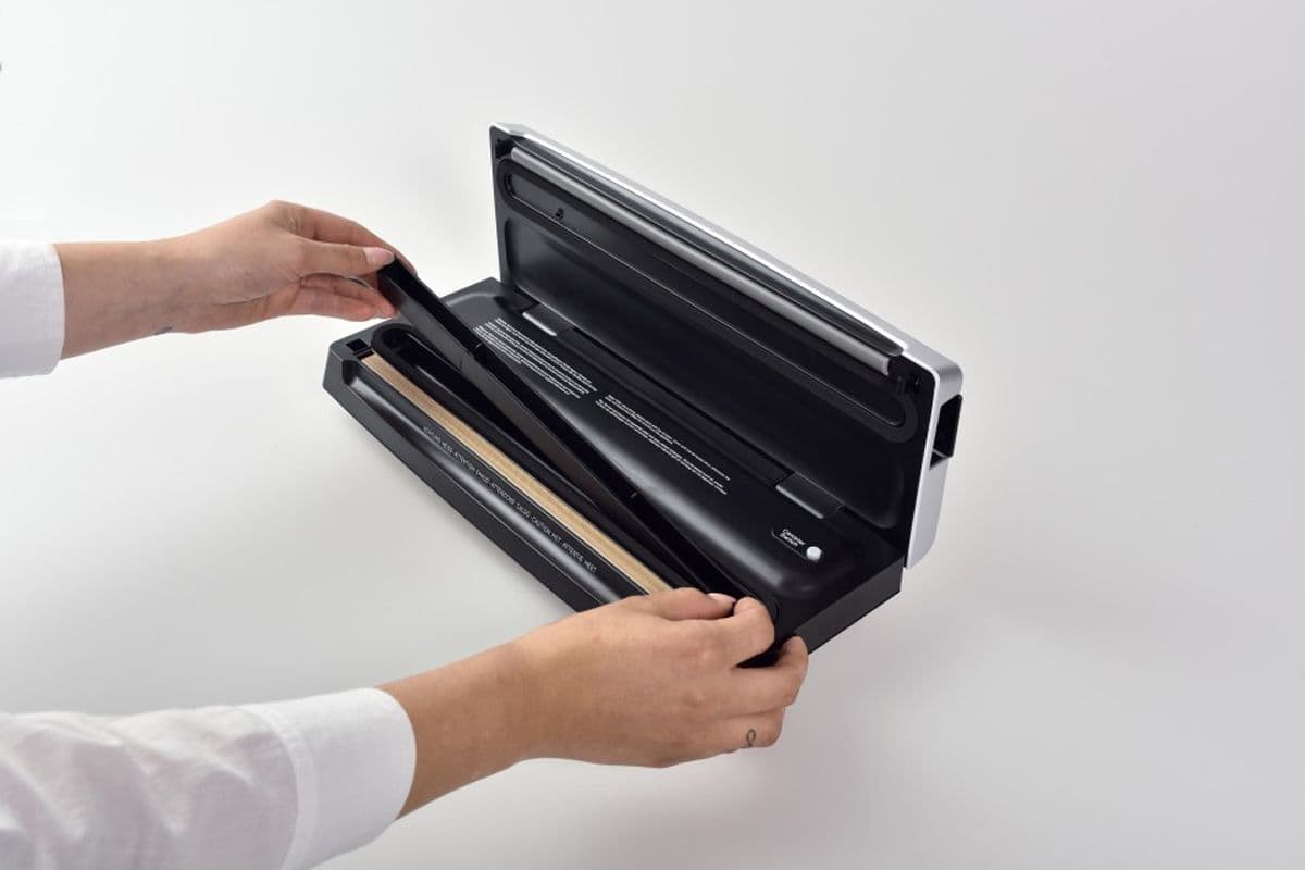 Вакуумный упаковщик бескамерный Solis Vac Smart