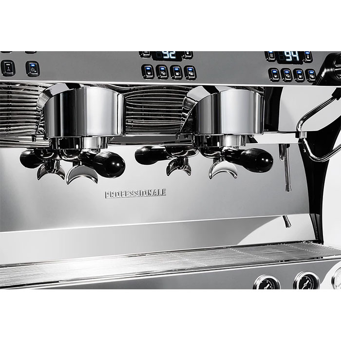 Кофемашина рожковая Manifesta Professionale 2Gr