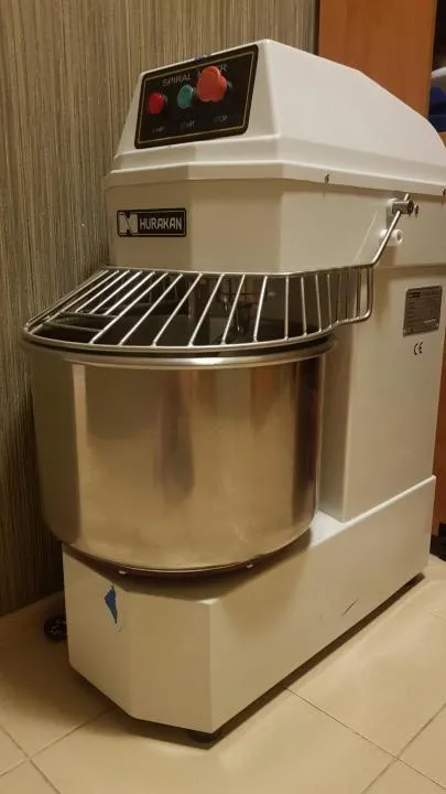 Тестомес Hurakan HKN-10CN