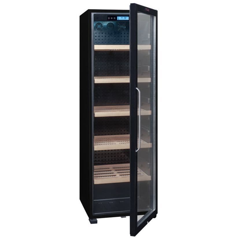 Шкаф винный La Sommeliere CTVNE230A