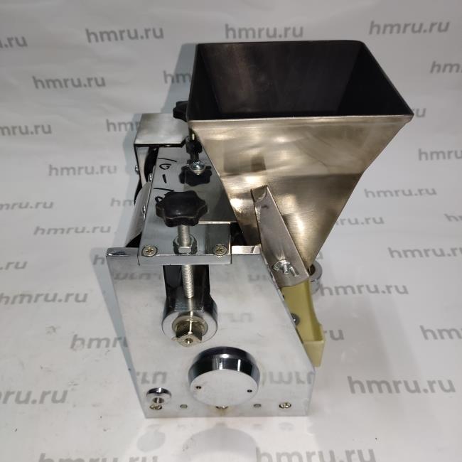 Формующая голова Hualian Machinery для JGL-135-6A (10-12 гр) матрица 100х52, 10 ячеек