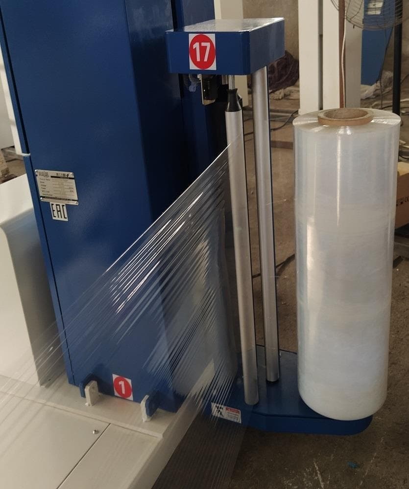 Паллетоупаковщик с механическим натяжением Hualian Machinery HL-1650ЕP (с прижимом)