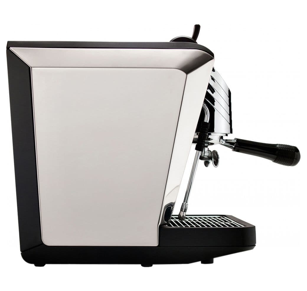Кофемашина рожковая Nuova Simonelli Oscar II Black с прессостатом