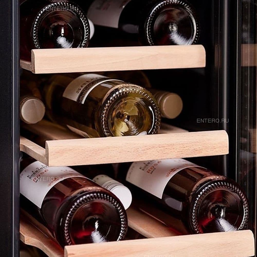 Шкаф винный Dunavox DAUF-19.58SS