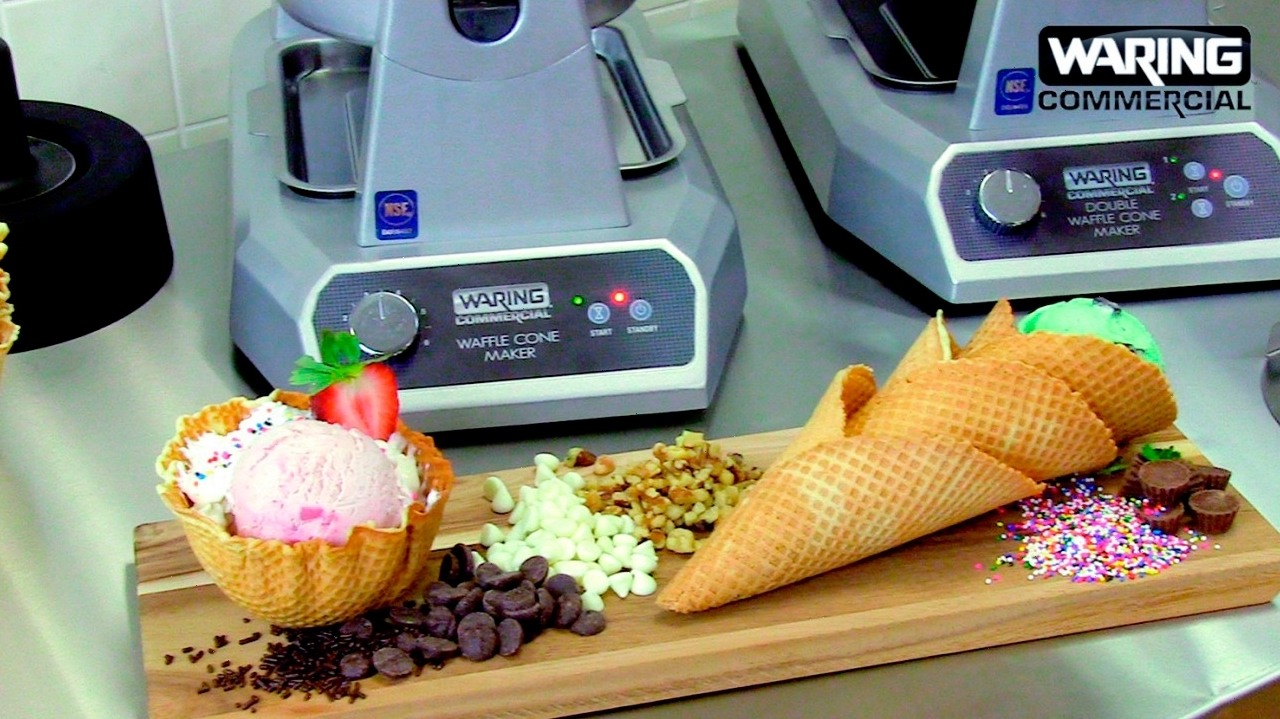 Вафельница Waring WWCM180E